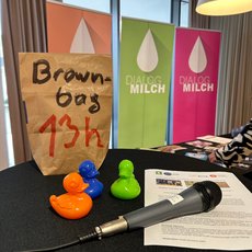 Brown Bag Session am Stand von Dialog Milch