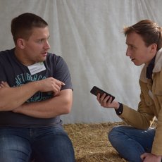 Interview auf dem Hof 
