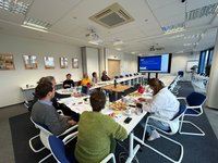 Einige Teilnehmer der ÖA-Sitzung 2025, die persönlich vor Ort waren