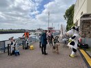 Lotte besucht die Schimanski Gasse