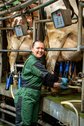 Tammy Uhlinksy beim Melken