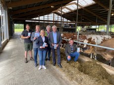 Vorstellung des Programms der Milchwoche auf dem Hof der Familie Andree in Neukirchen-Seelscheid