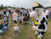 Lotte das NRW-Milchmaskottchen