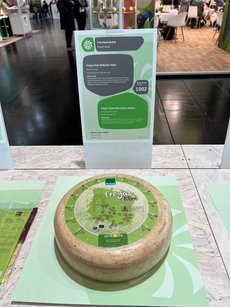 Käse mit Klee als Neuheit auf der Biofach