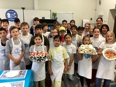 Gruppenfoto der Kinder lernen-Kochtour