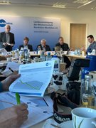 Dr. Rudolf Schmidt bei der Vorstellung der NRW-Milchdaten