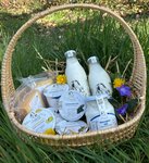 Korb mit Milchprodukten als Hauptgewinn
