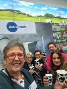 Gruppenbild der Standmitarbeiter bei der Grünen Woche