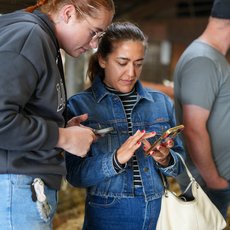 Anna Lou Schneider und Gol Ebrahimpour