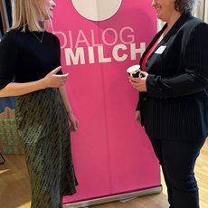 Katharina Leyschulte und Stephanie Tatenhorst im Gespräch.