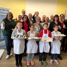 Gruppenfoto nach der Präsentation der pädagogischen Module für Milch in Schule