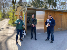 Milchzapfstelle beim regionalen Bauern