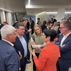 NRW-Landwirtschaftsministerin Silke Gorissen im Gespräch