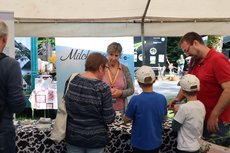 Aktionen am Stand der LV Milch beim Bergischen Landschaftstag